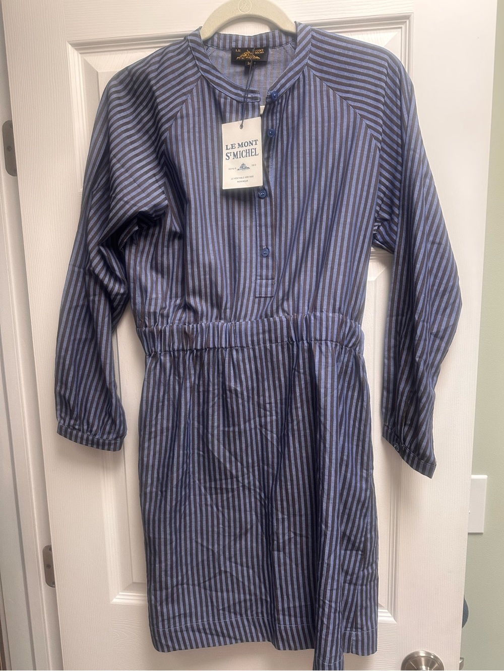 Le Mont St Michel Romance dress size 4!
